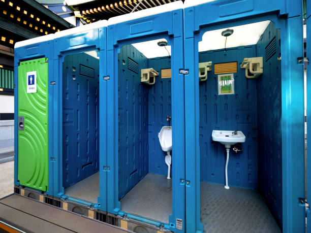 Portable Toilet Options We Offer in Rapids, NY